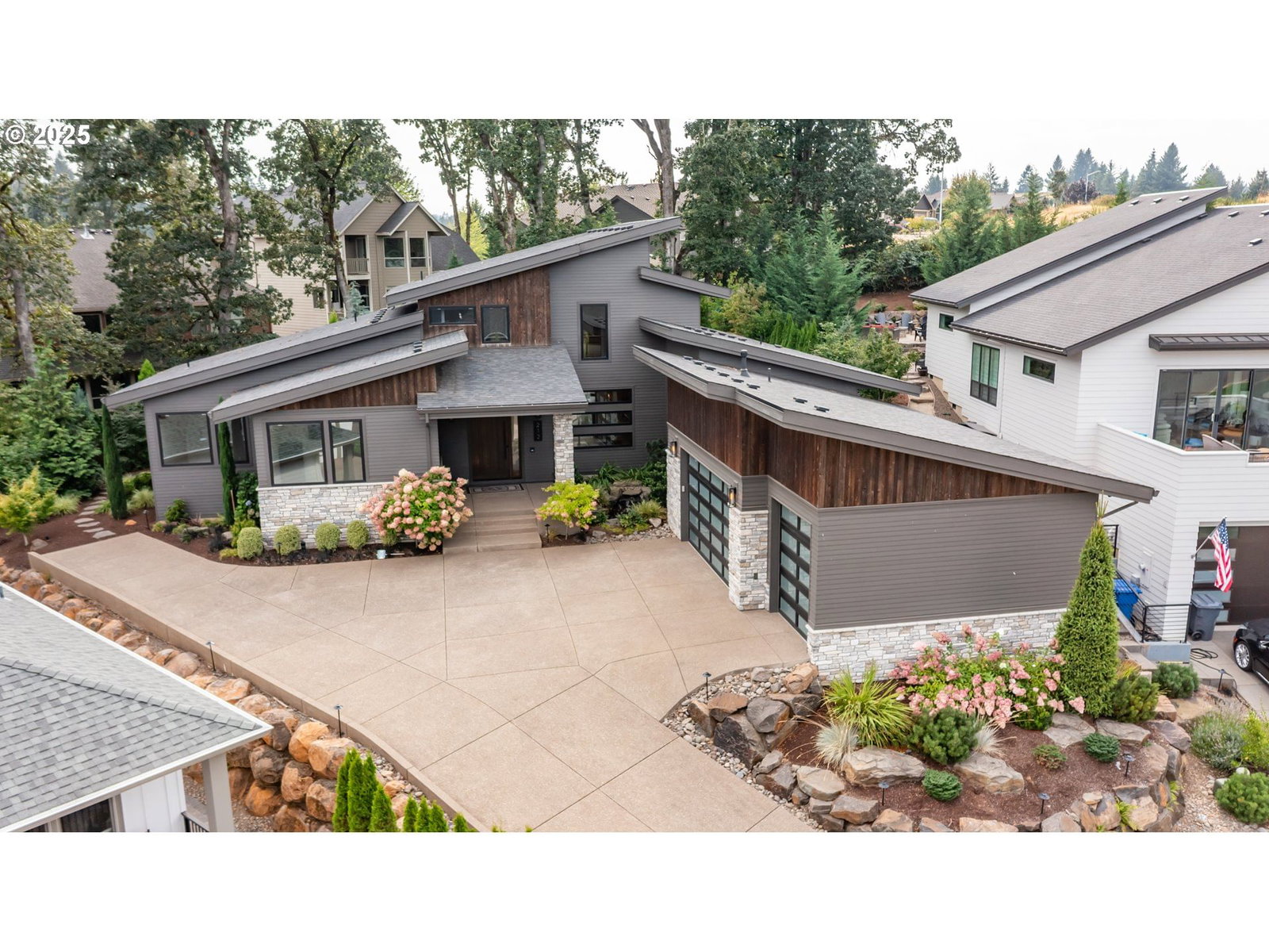 Primary listing photo, 212 KURTH MEADOW AVE, Salem, OR, 97306