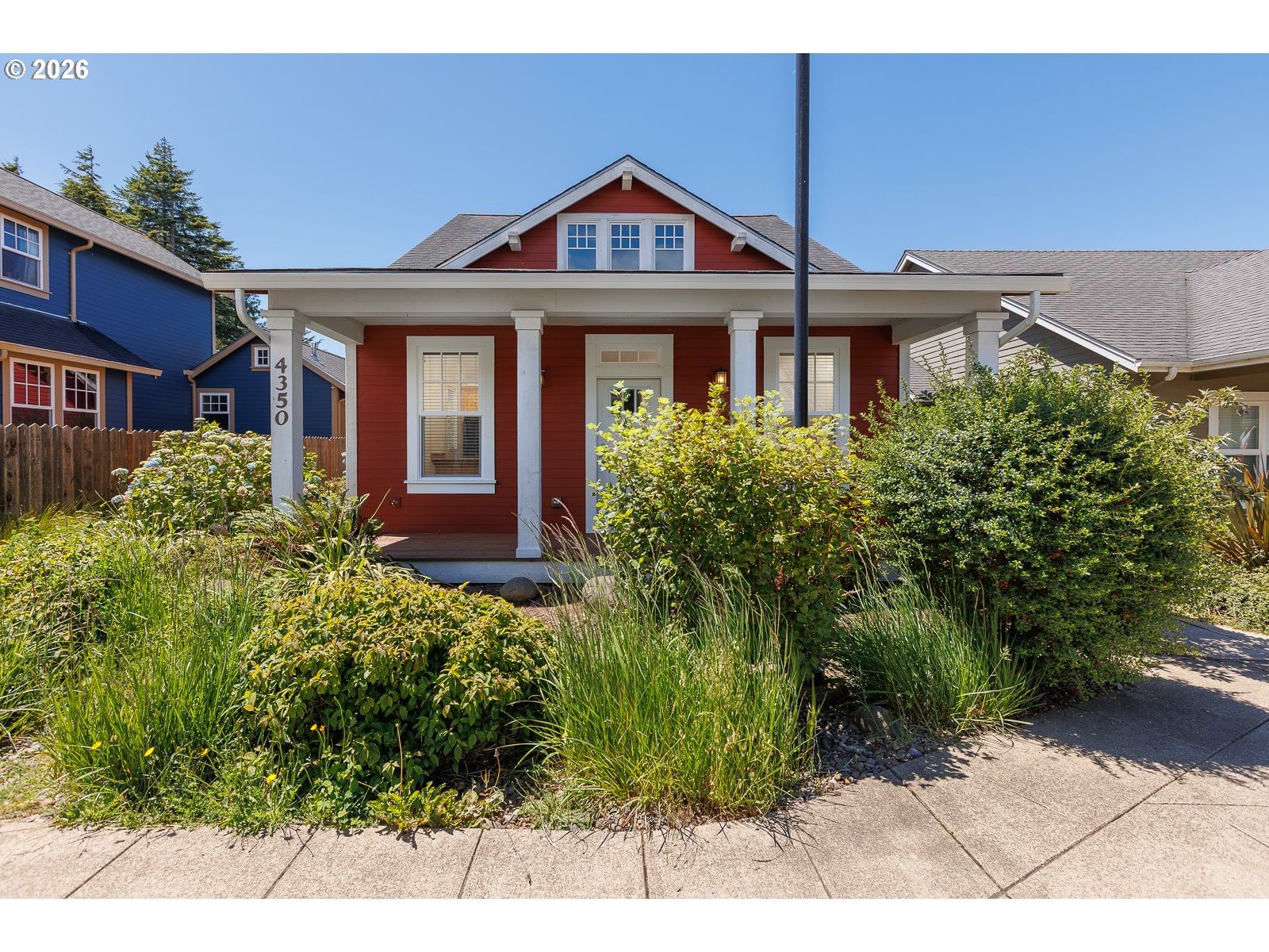 Listing photo 1 of 6