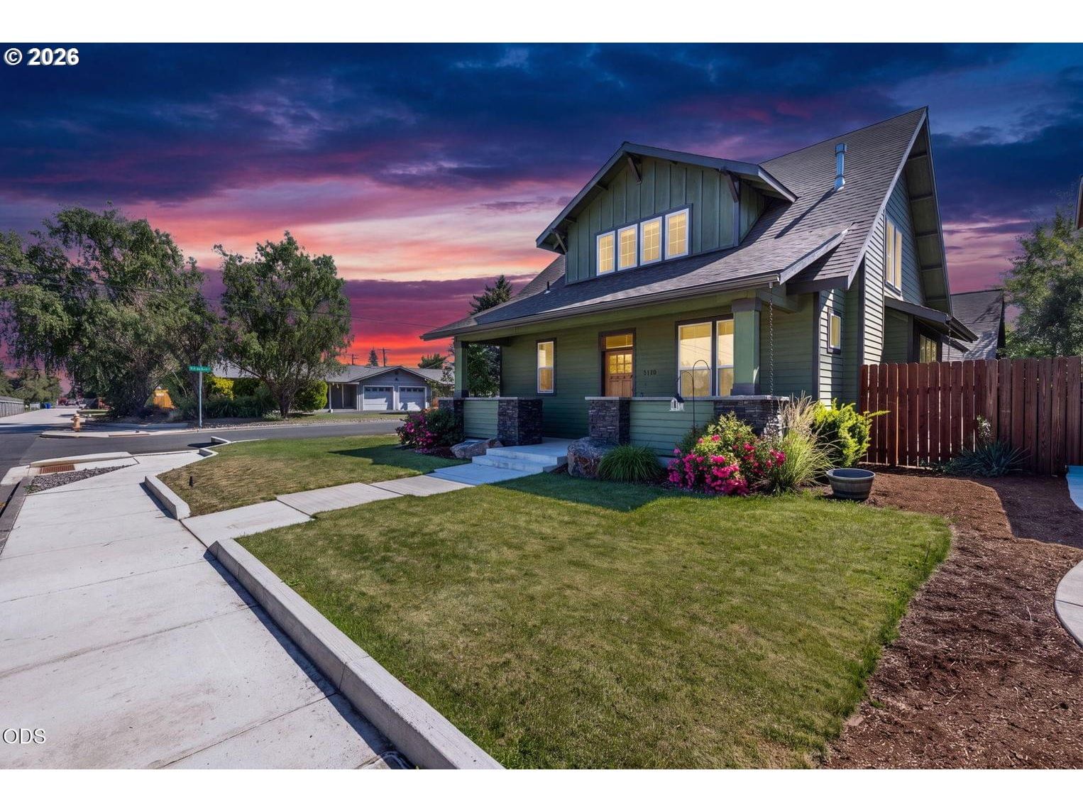 Listing photo 1 of 6