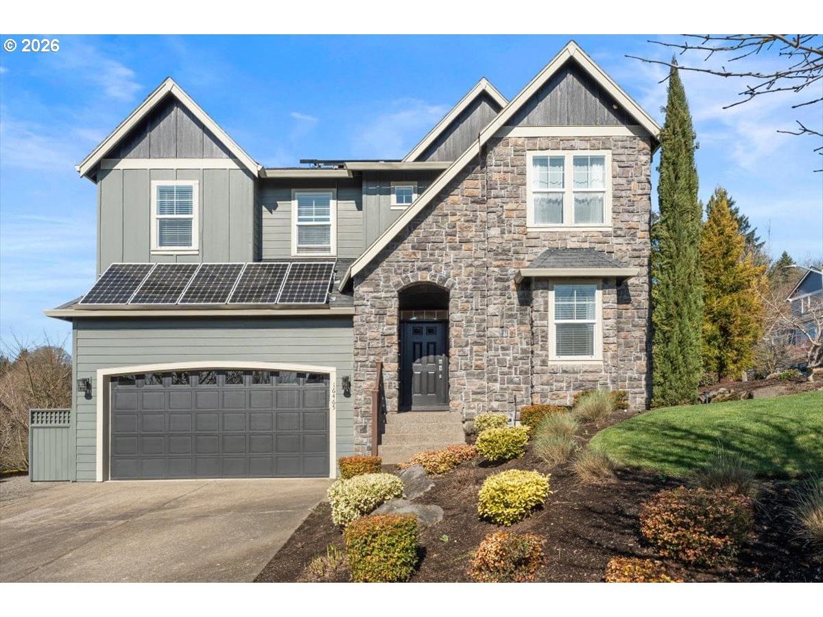 Primary listing photo, 16465 Oaktree TER, Oregon City, OR, 97045