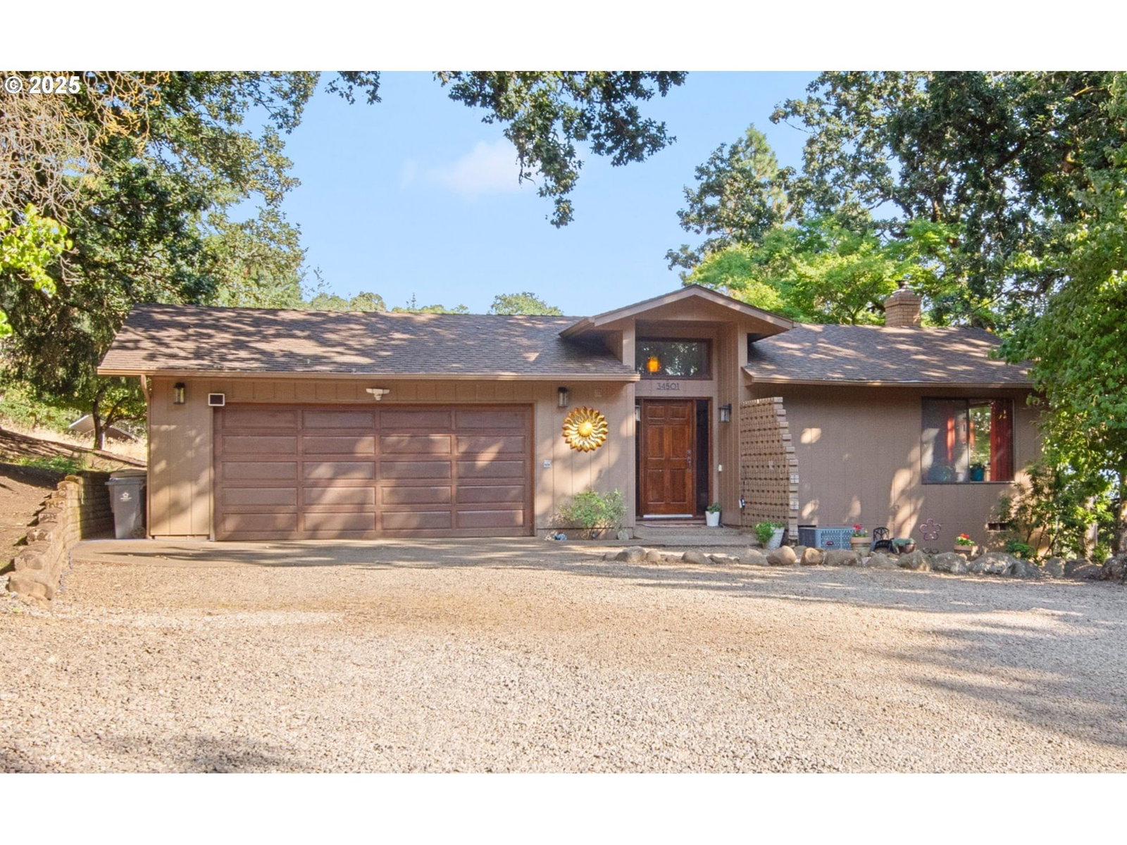 Primary listing photo, 34501 KNOX BUTTE RD E, Albany, OR, 97322