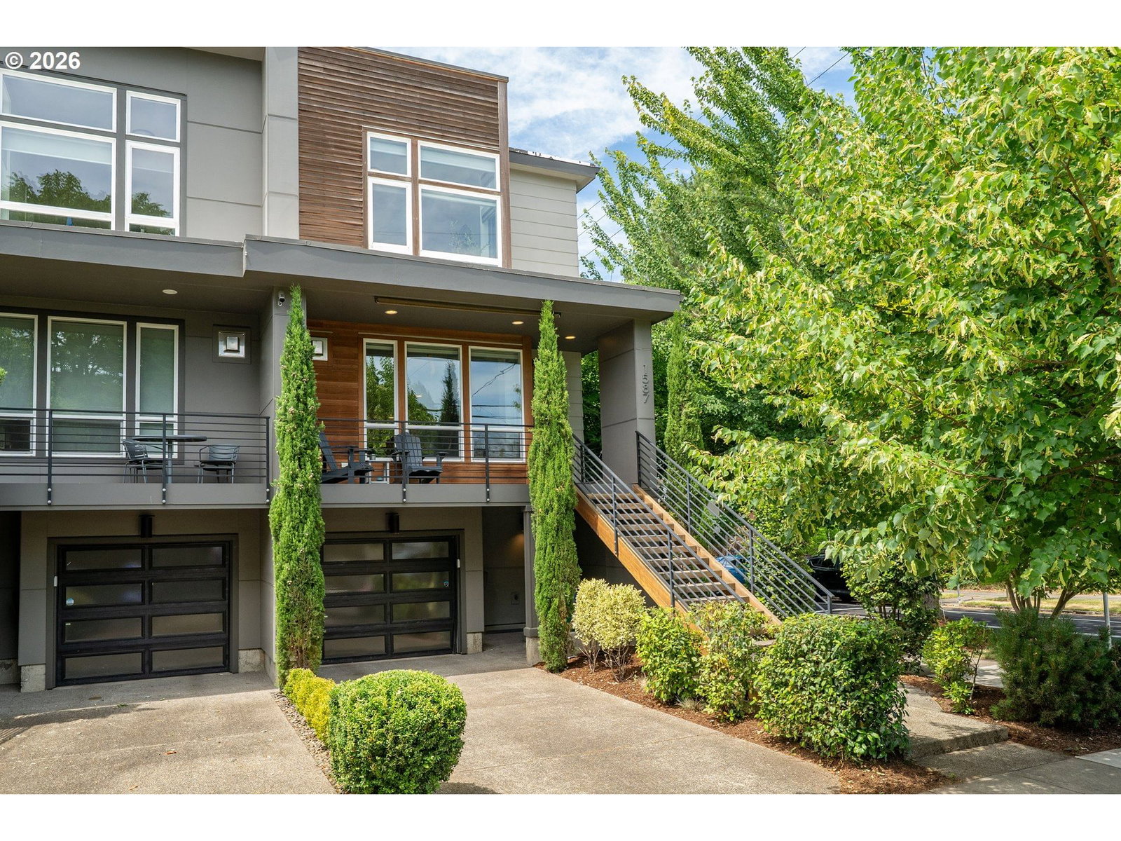 1587 NE 22ND AVE