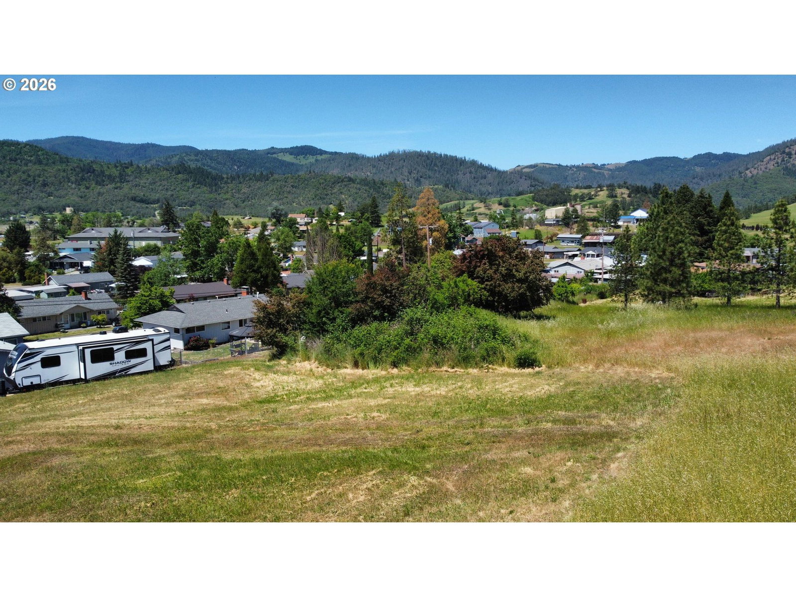 Listing photo 1 of 6
