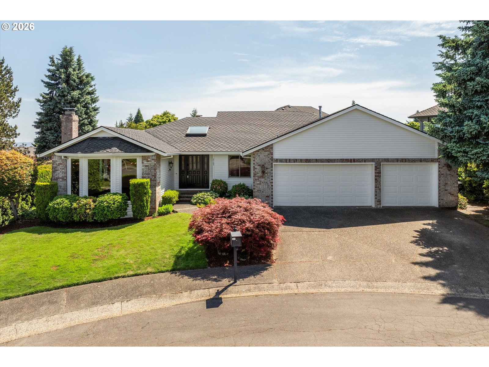 2105 BRIDLE WAY