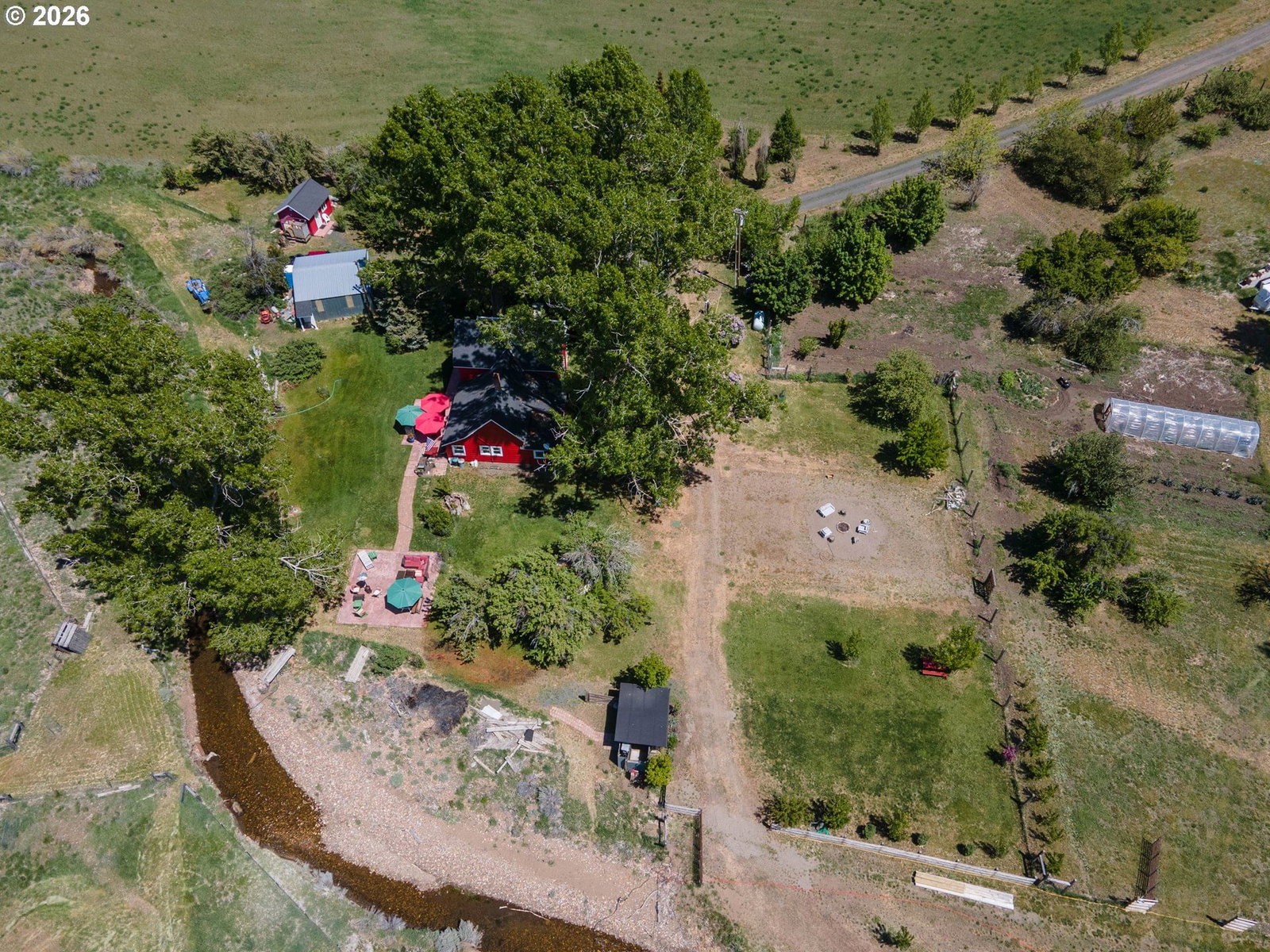 Listing photo 1 of 6