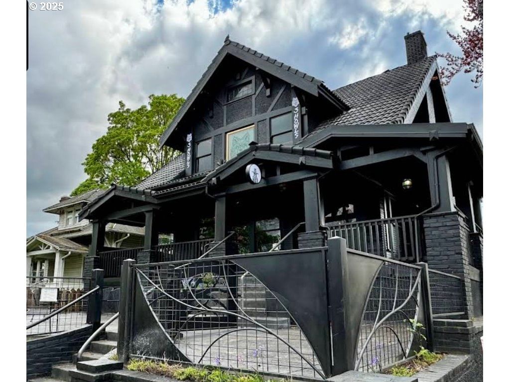 Listing photo 1 of 1