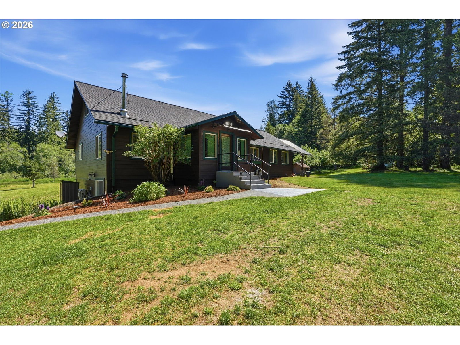 Listing photo 1 of 6