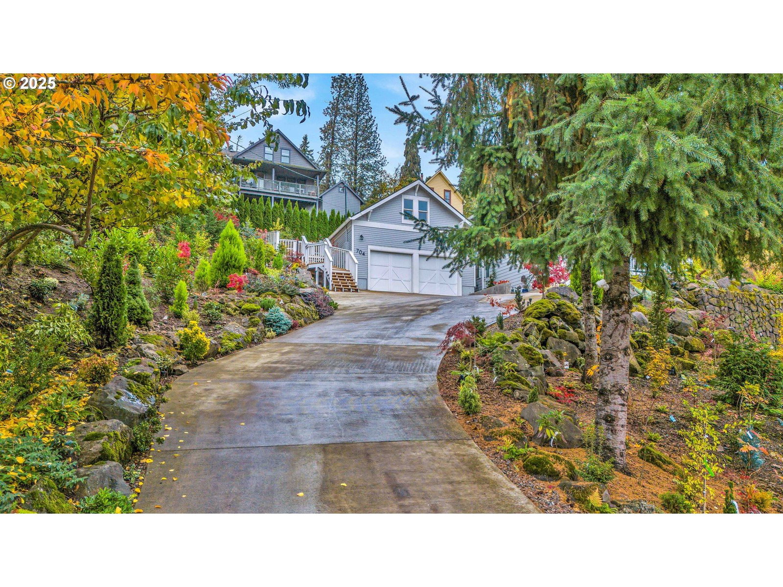 Primary listing photo, 704 3RD AVE, Oregon City, OR, 97045