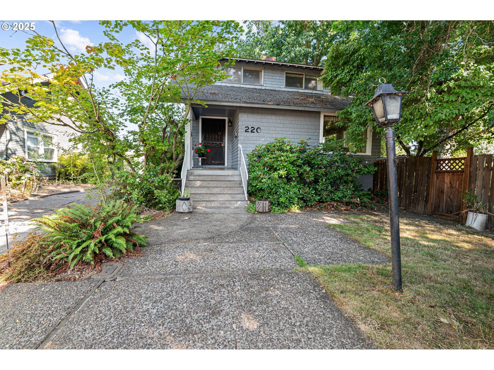Primary listing photo, 220 24TH ST, Salem, OR, 97301
