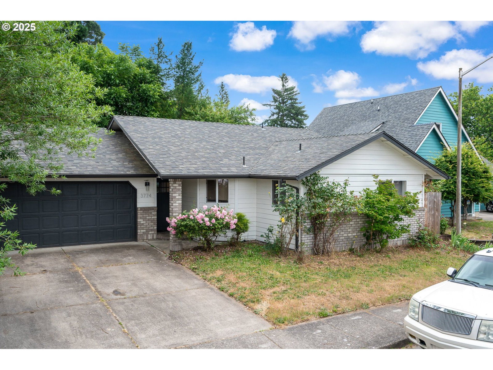 Listing photo 1 of 1