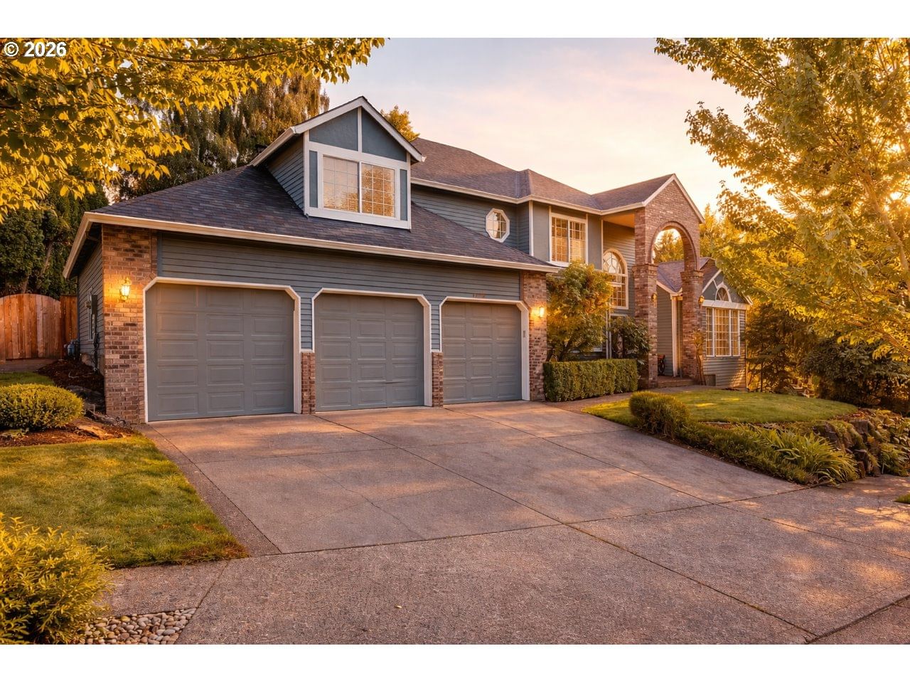 Primary listing photo, 2250 RIVER HEIGHTS CIR, West Linn, OR, 97068