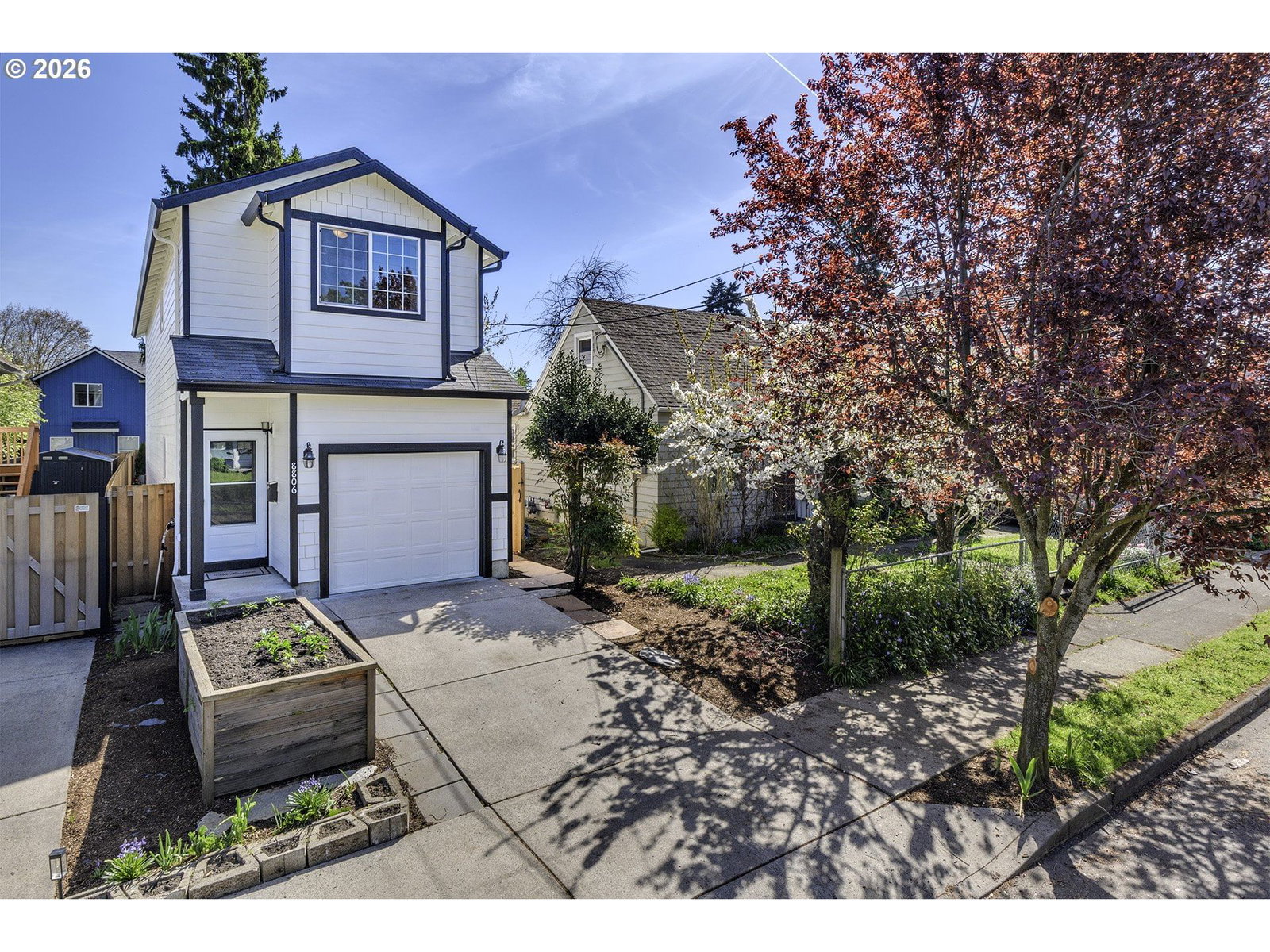Primary listing photo, 8806 FISKE AVE, Portland, OR, 97203