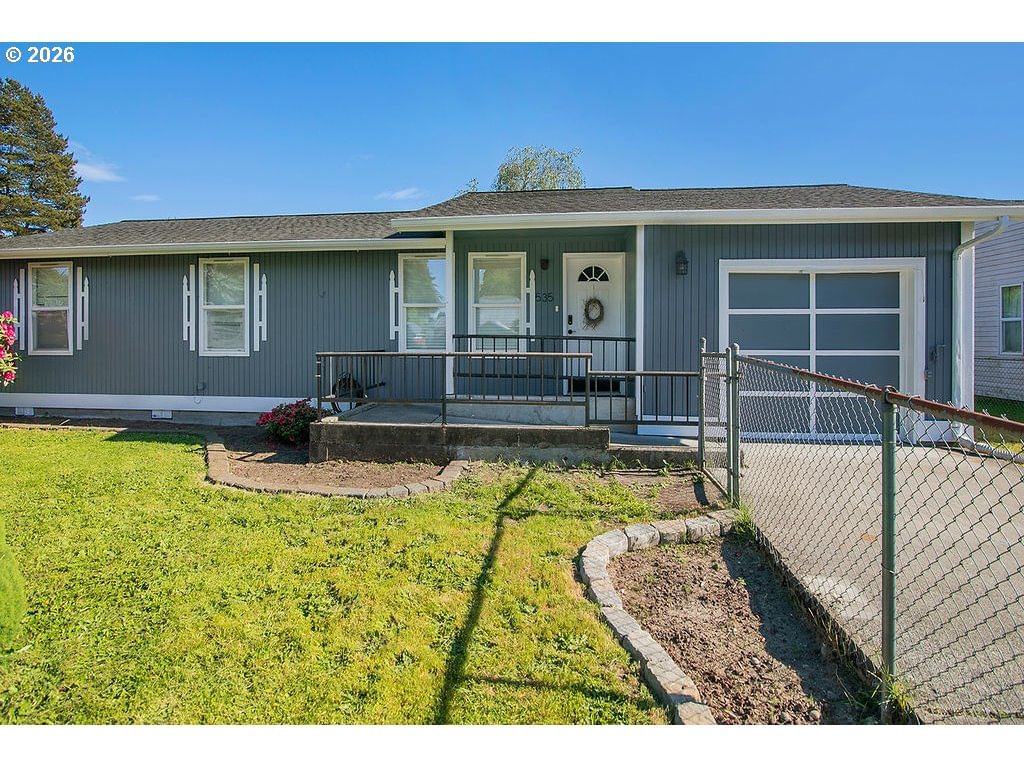 Listing photo 1 of 6