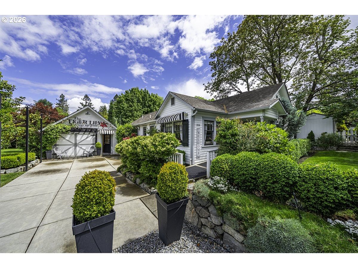 Listing photo 1 of 1