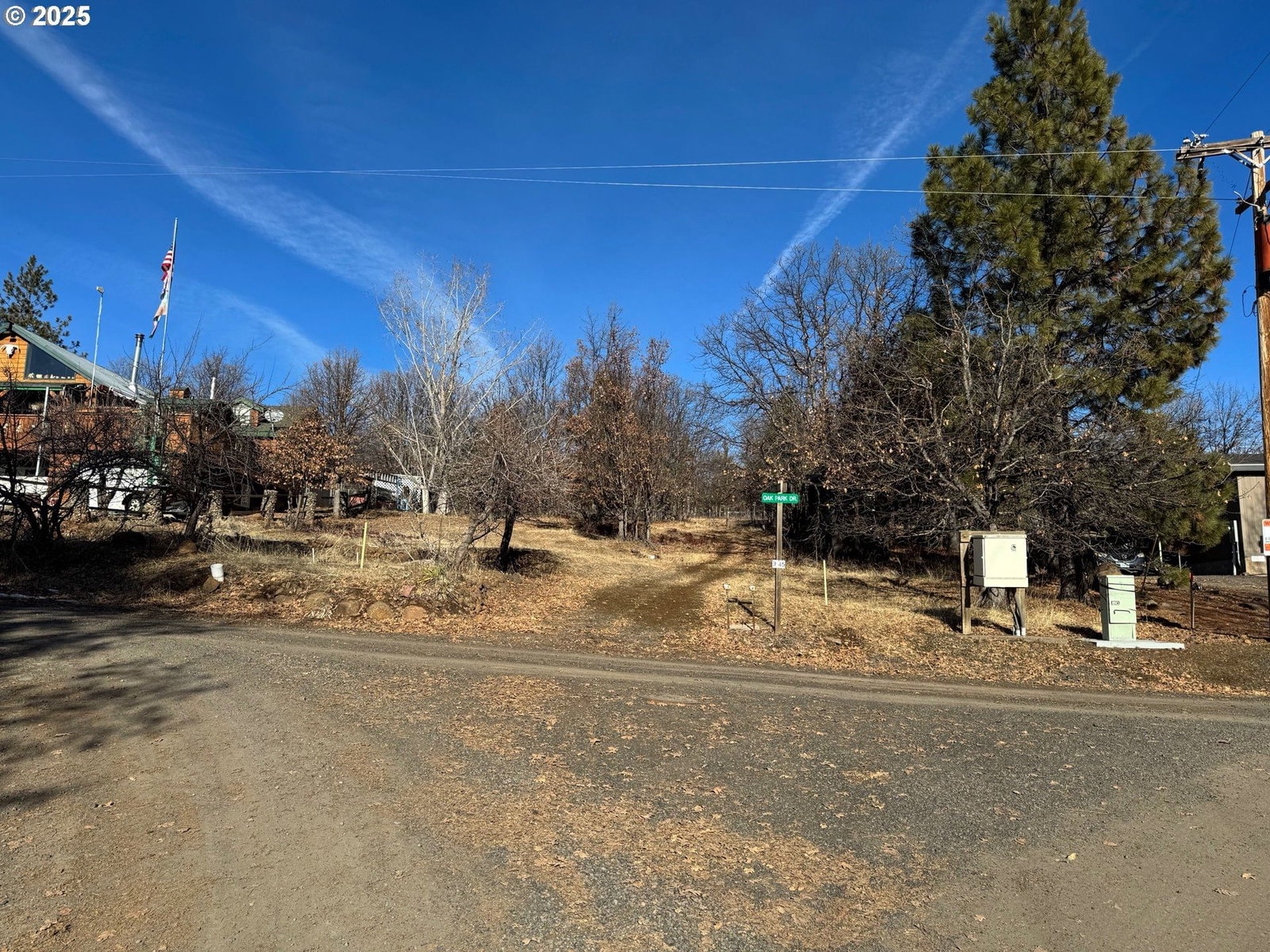 Primary listing photo, 345 OAK PARK DR, Wamic, OR, 97063