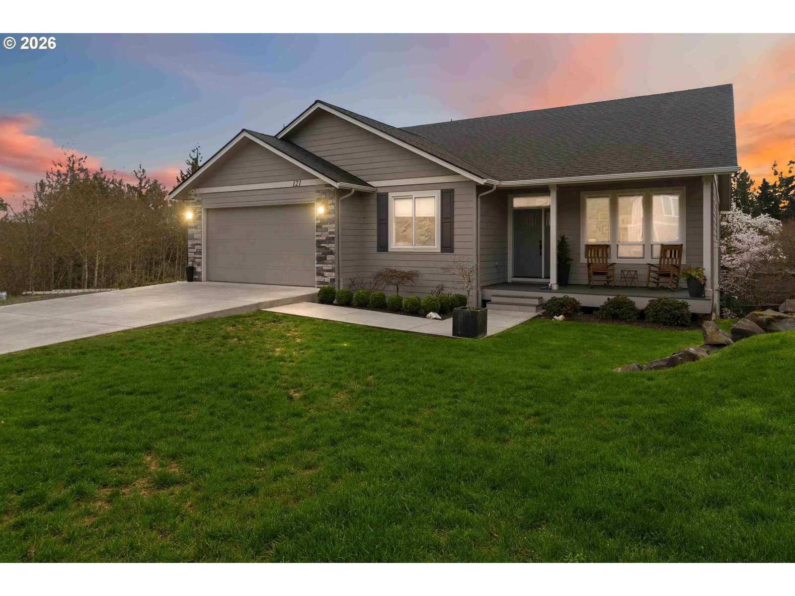 Primary listing photo, 121 ALTAVISTA RD, Longview, WA, 98632