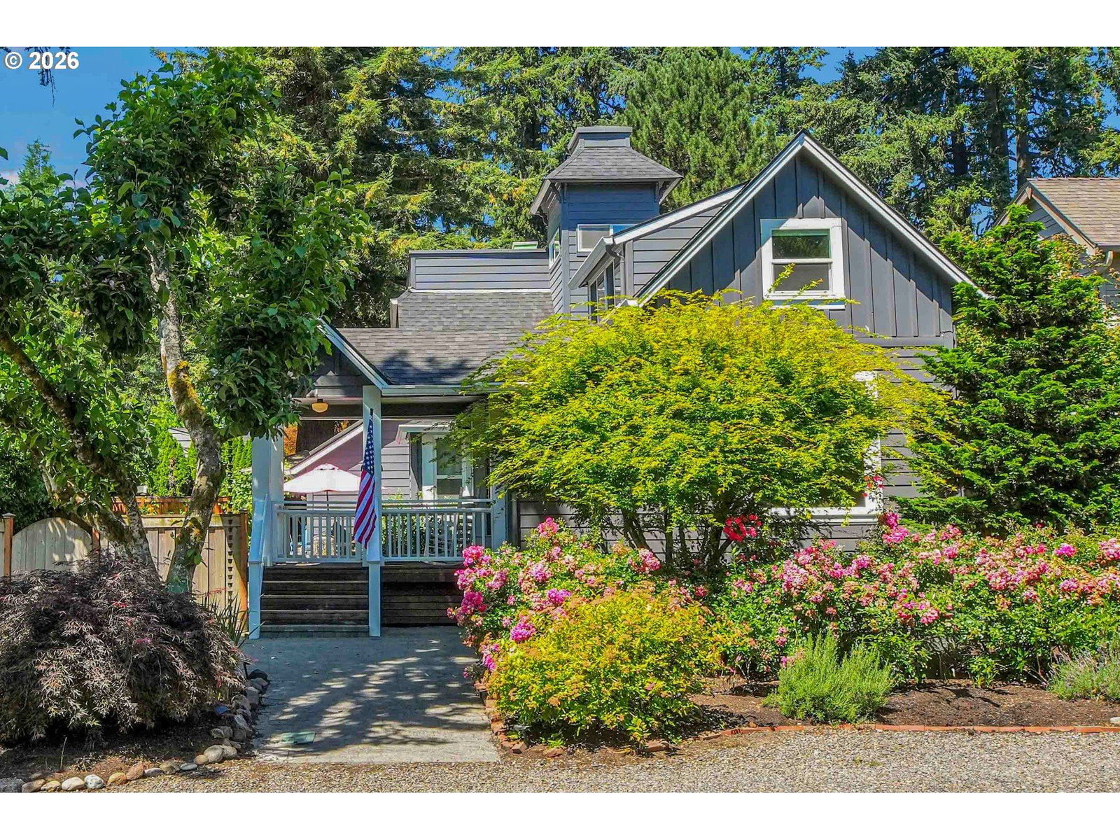 Listing photo 1 of 6