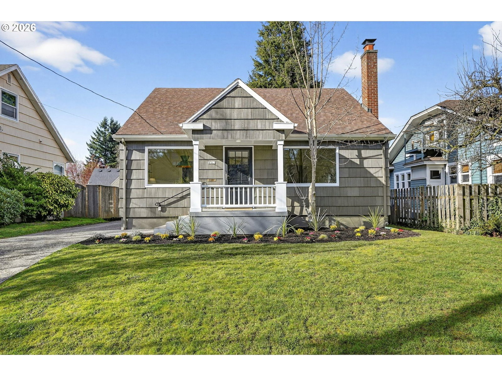 Primary listing photo, 4313 NE HAZELFERN PL, Portland, OR, 97213