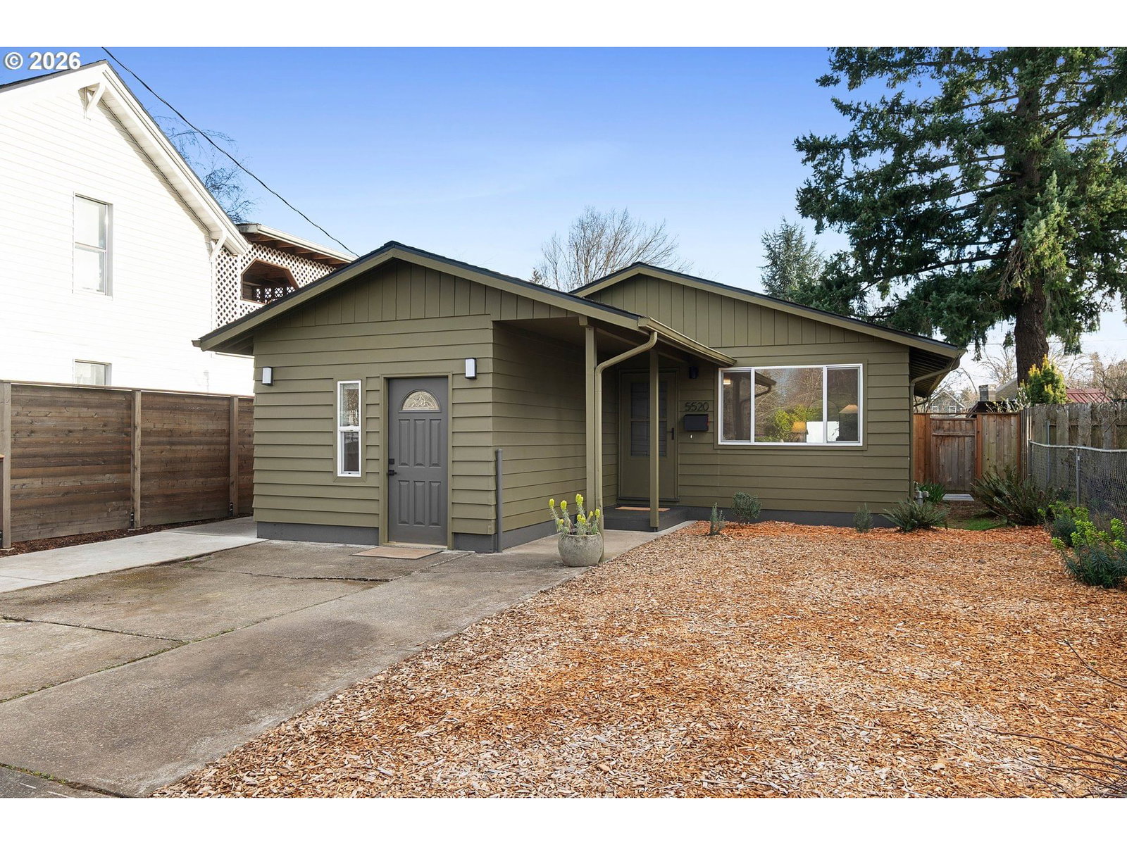 Primary listing photo, 5520 SE REEDWAY ST, Portland, OR, 97206