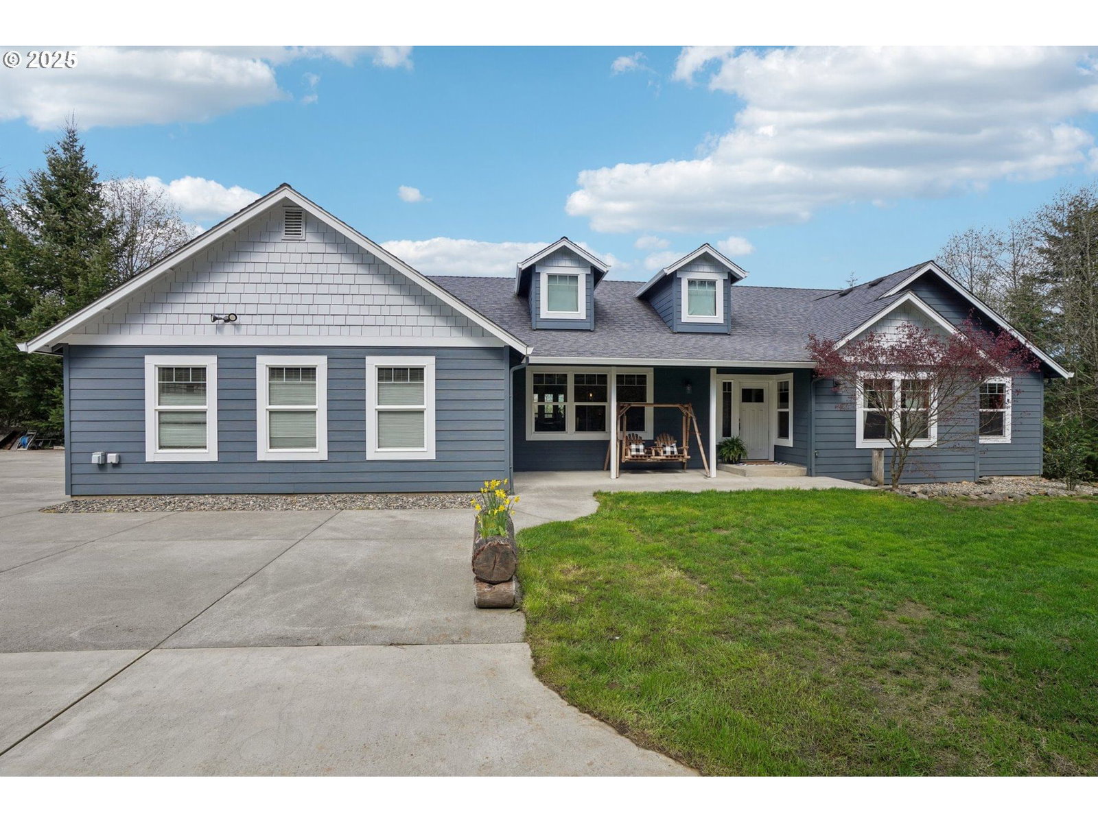Listing photo 1 of 6