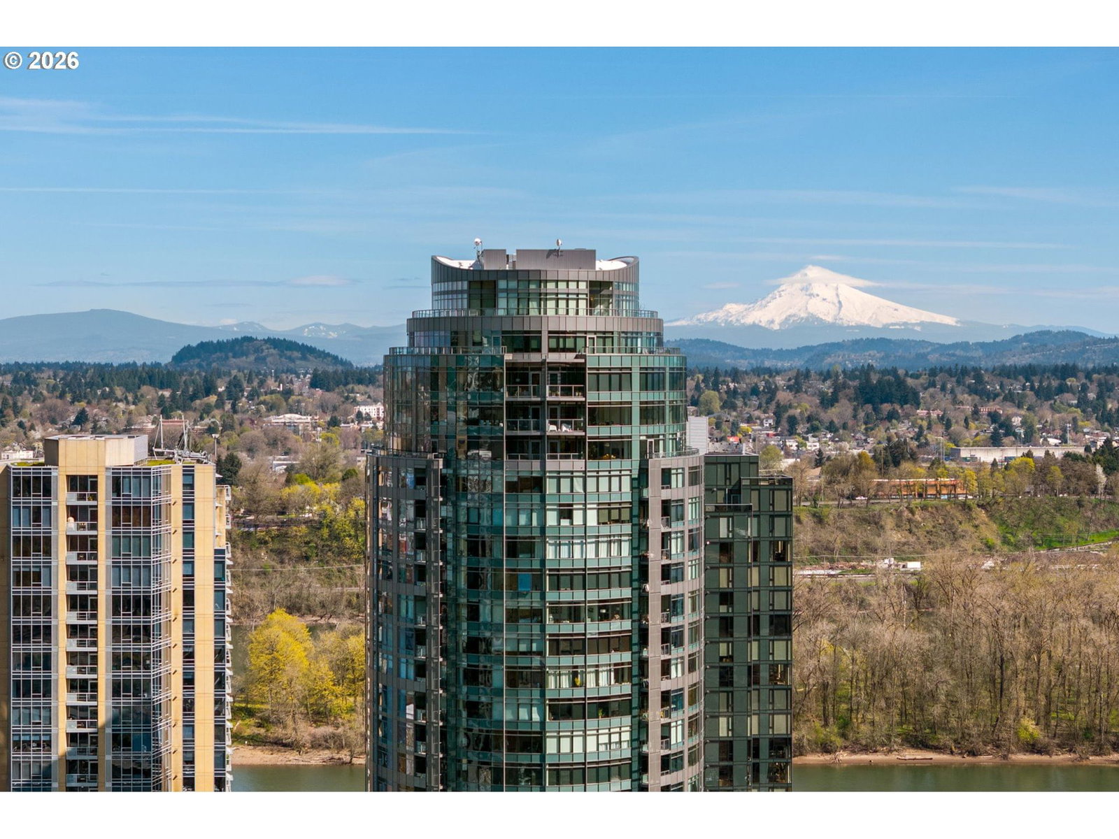 Listing photo 1 of 6