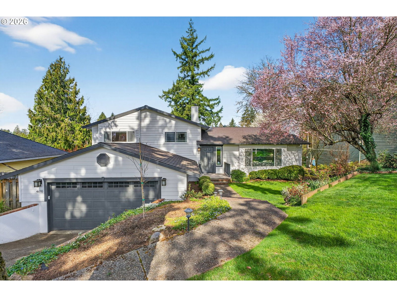 Primary listing photo, 4695 SW Flower PL, Portland, OR, 97221