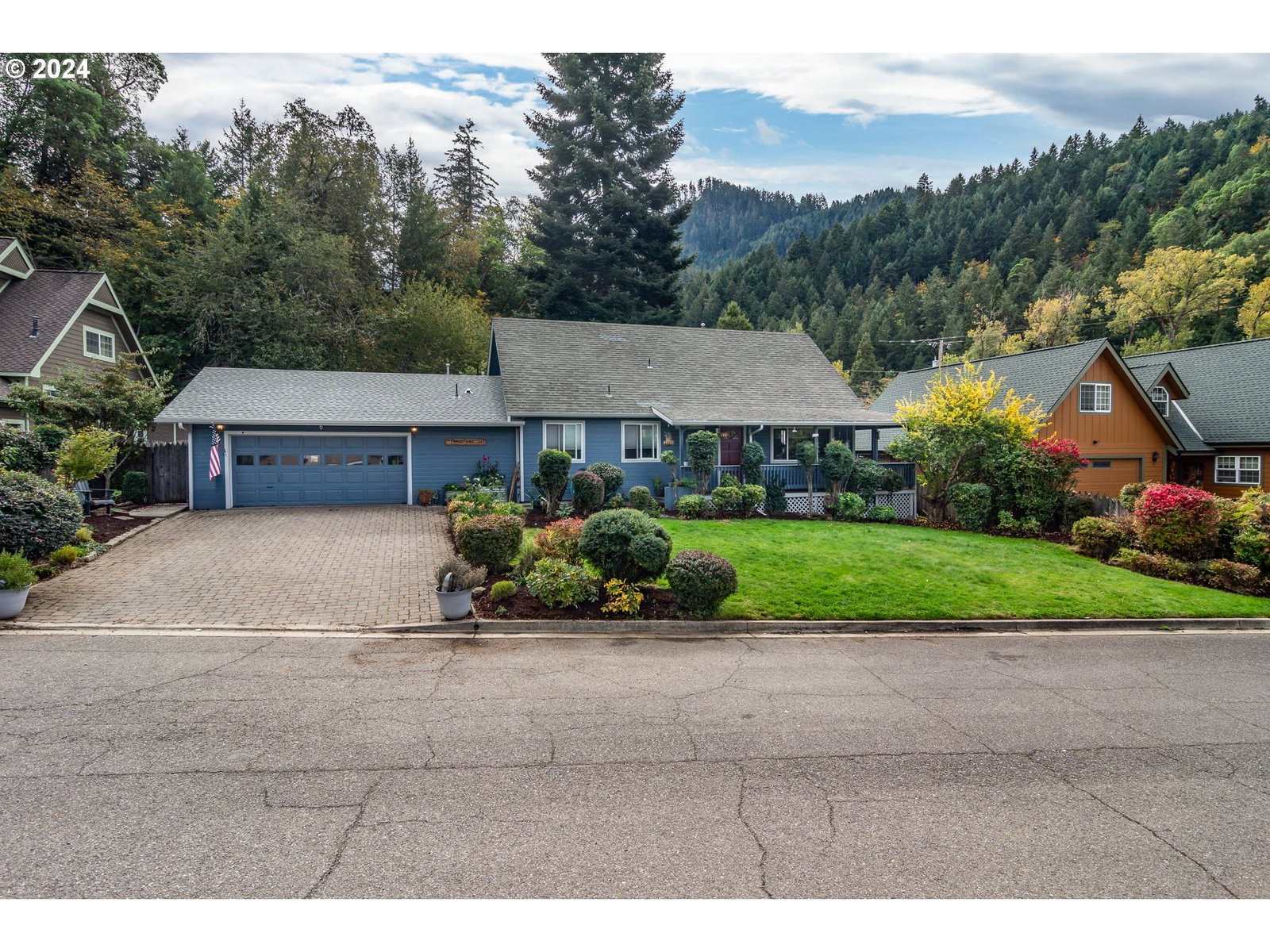 Listing photo 1 of 1
