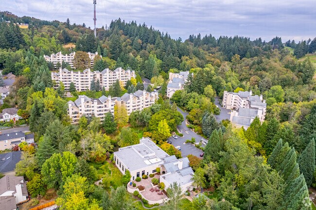 Quintet Condo