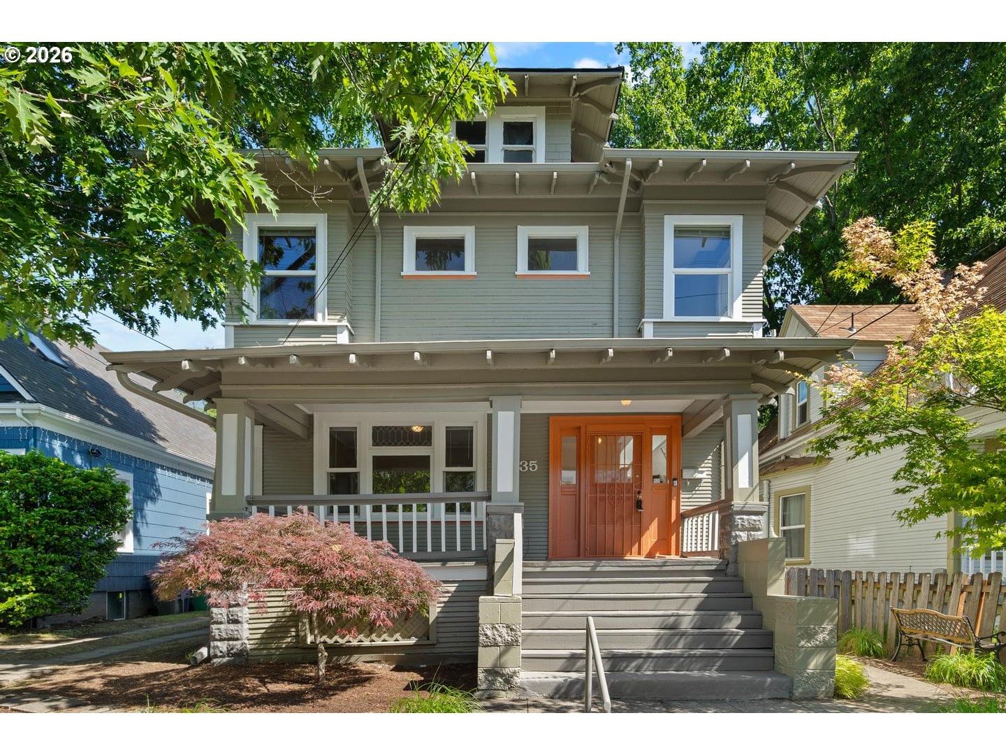Listing photo 1 of 6